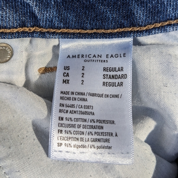 American Eagle Mom Jeans With Busted Knees, High Waisted Straight Leg - Picture 9 of 10